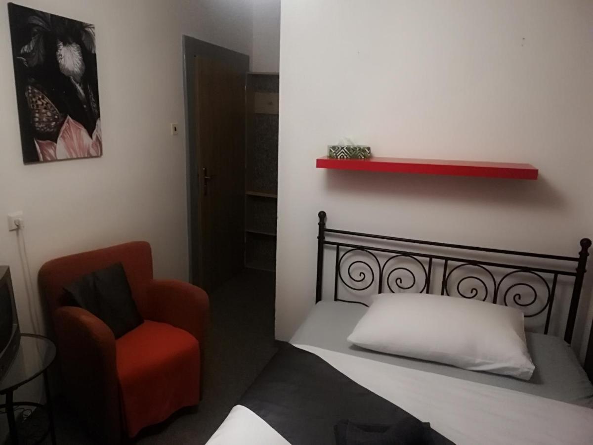 Orbis Hotel Praga Exterior foto